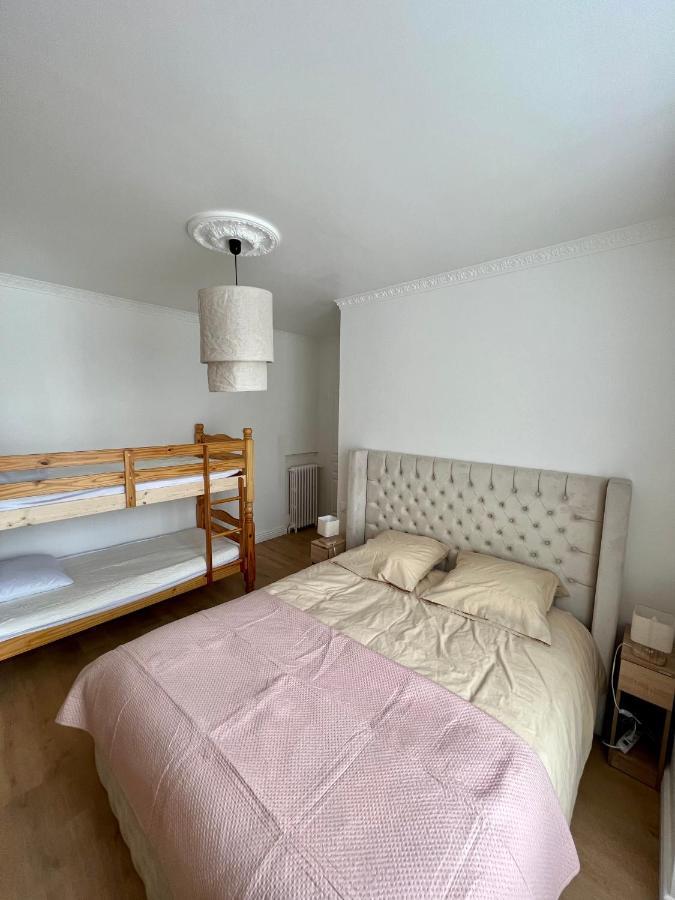 De Luxe Avec Fresque, Hyper Centre Et Parking Sure Appartement *