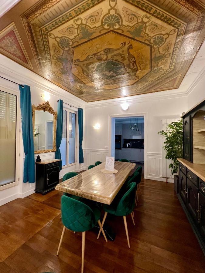 Appartement De Luxe Avec Fresque, Hyper Centre Et Parking Sure Fontainebleau
